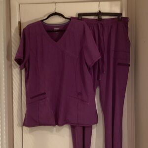 Scrubstar performance XL Vivid Purple Scrub Set trimmed in aqua